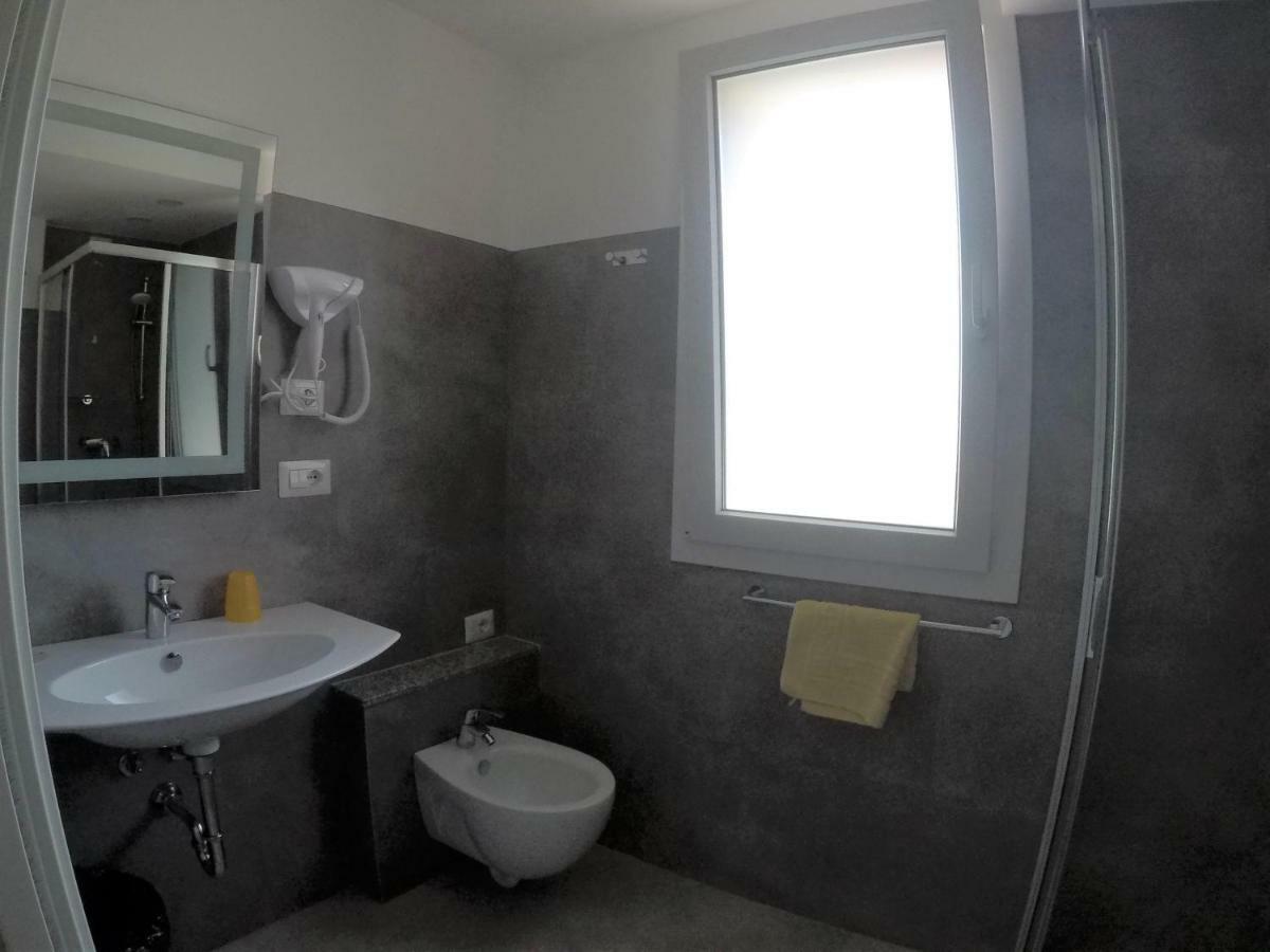 Wellove Aparthotel Riccione Exterior photo